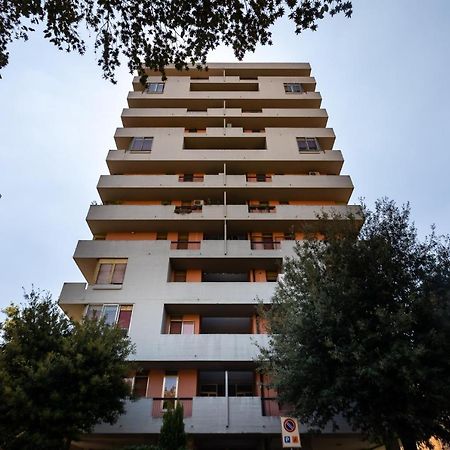 Апартаменты Borgo Milano Penthouse - With Parking Верона Экстерьер фото