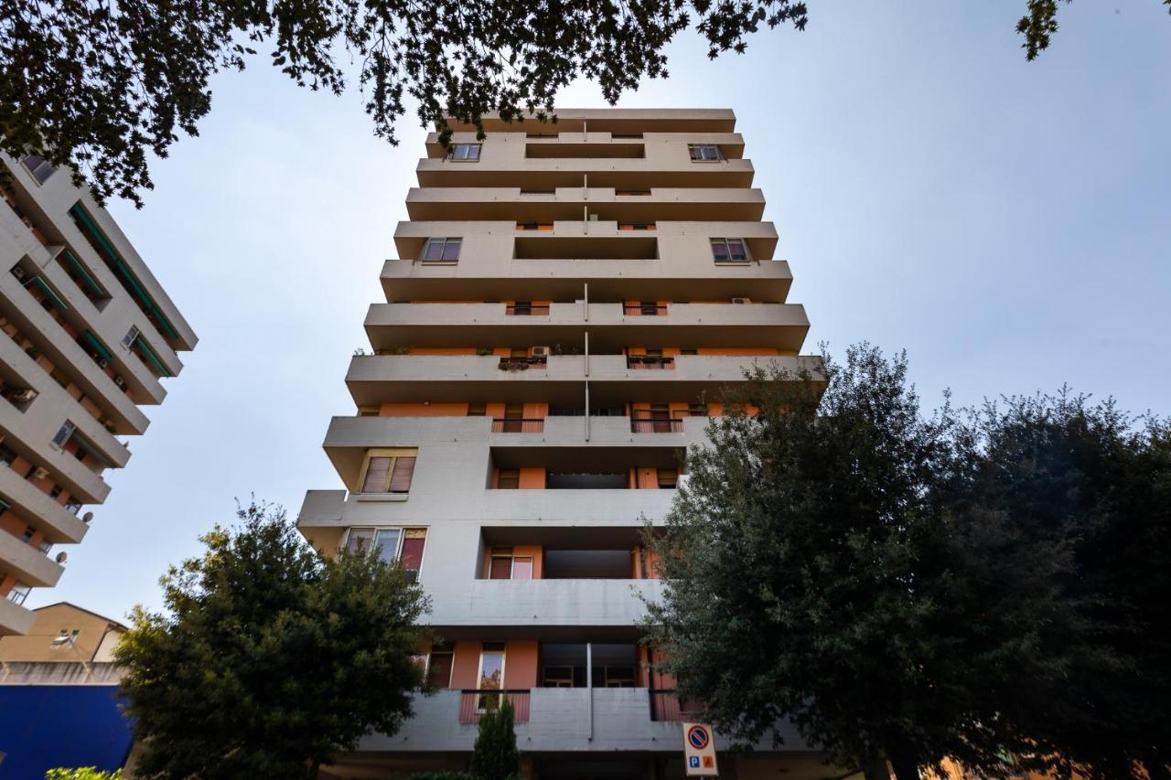 Апартаменты Borgo Milano Penthouse - With Parking Верона Экстерьер фото