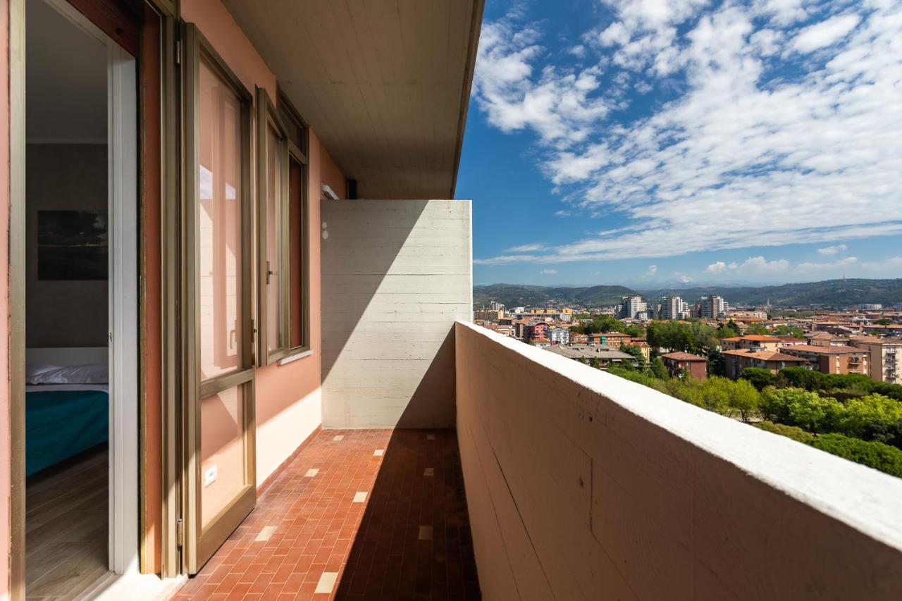 Апартаменты Borgo Milano Penthouse - With Parking Верона Экстерьер фото