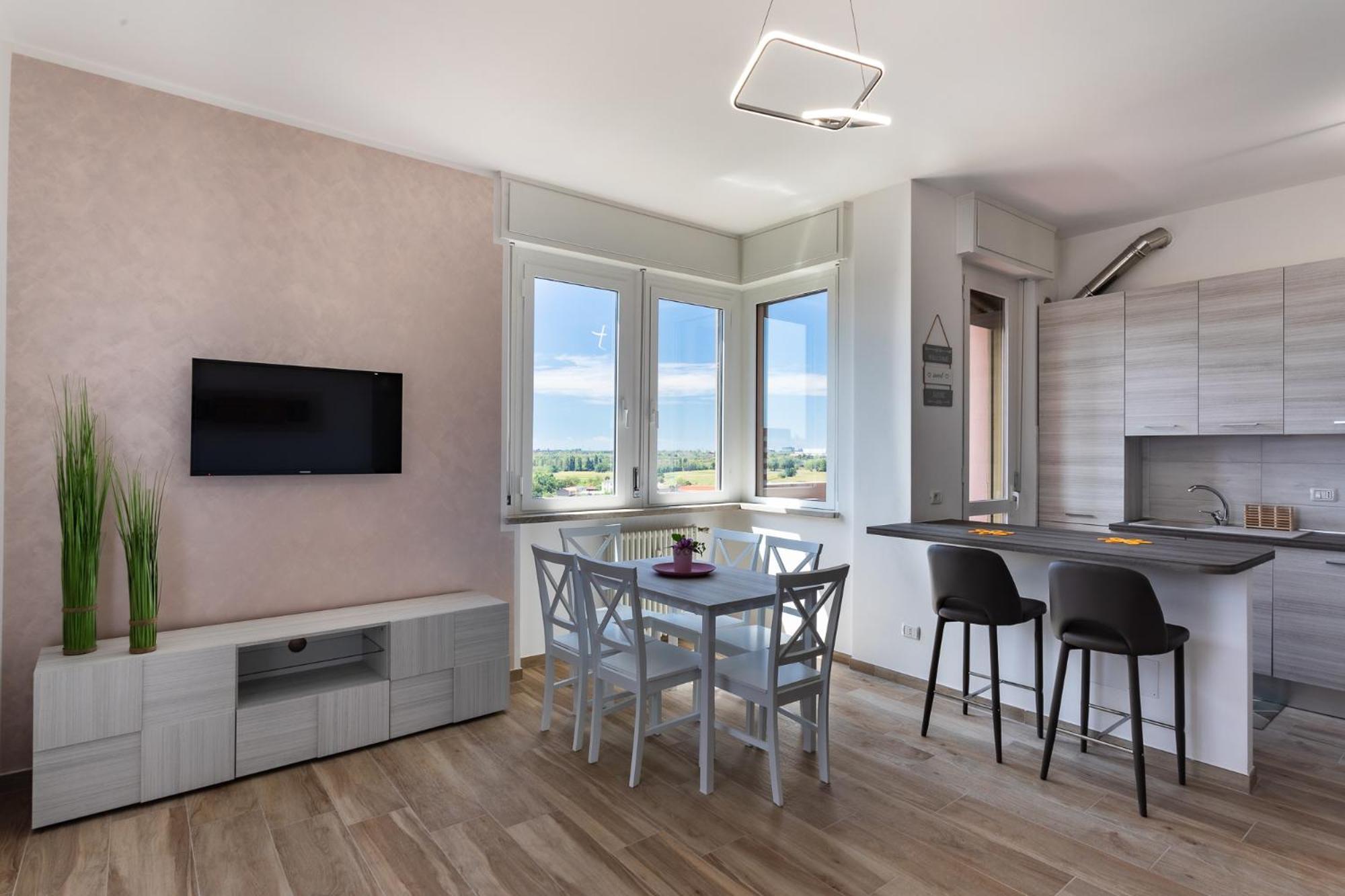 Апартаменты Borgo Milano Penthouse - With Parking Верона Экстерьер фото